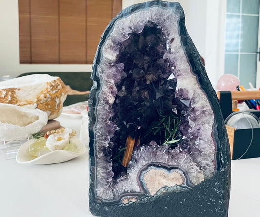 Purple Crystals: How to Use Amethyst for Meditation, Healing, and Everyday Energy
