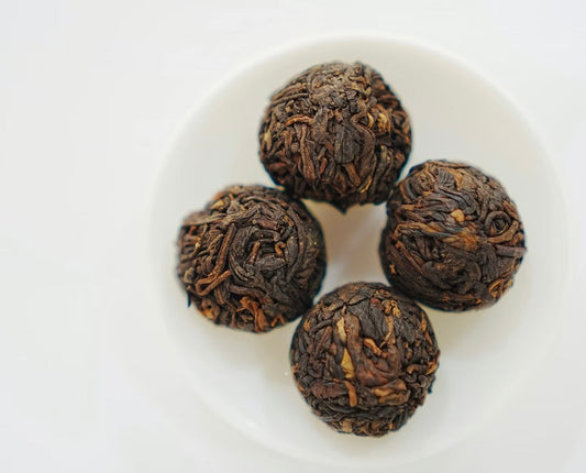 Pu’er Tea: A Complete Guide to China’s Aged & Fermented Tea