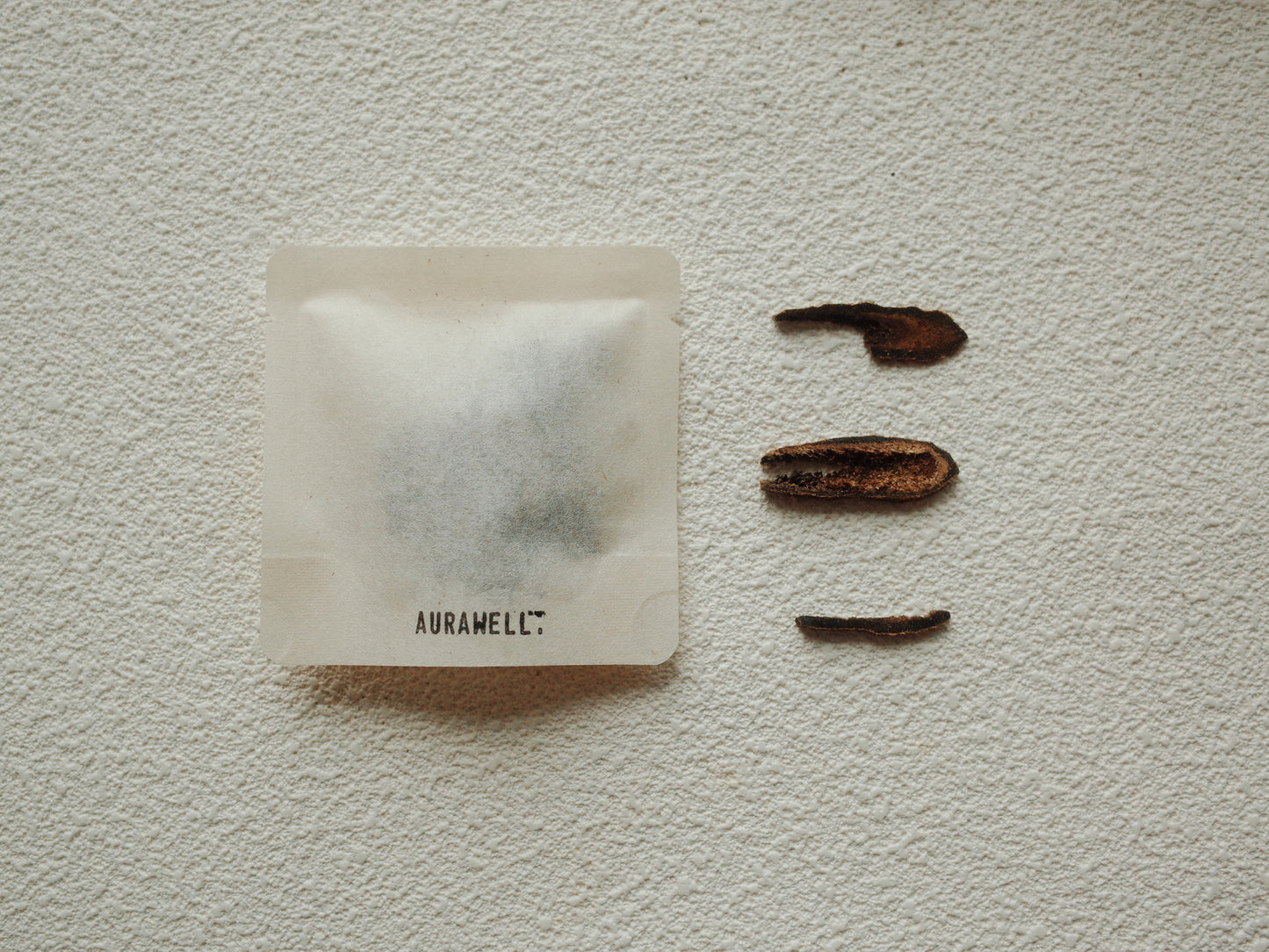 Kynam Miel - oud wood